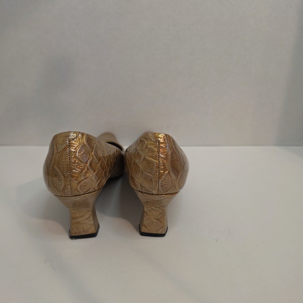 Bellini Oscar Women's Pumps Size 10M LT Gold Croc Embossed Kitten Heel Dress... - Picture 8 of 9